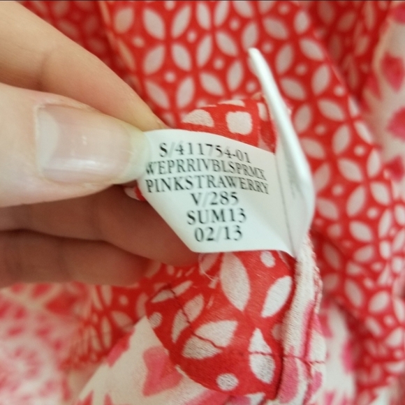 Banana Republic| "Pink Strawberry" printed blouse - Picture 3 of 8